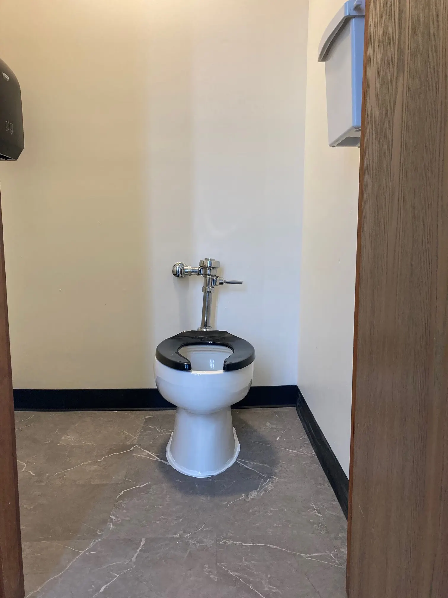 Restroom, Suite 205