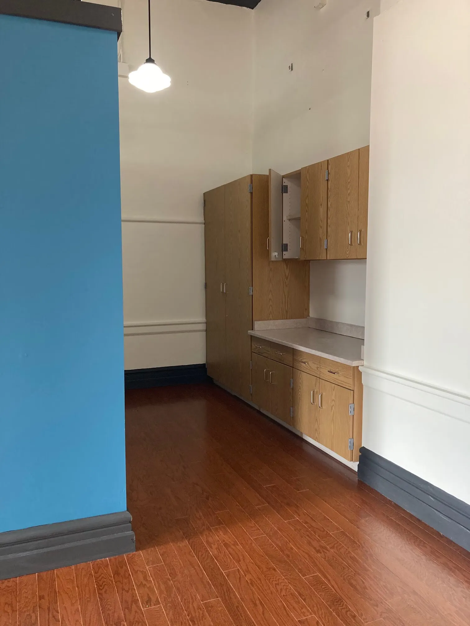 Break Nook, Suite 206